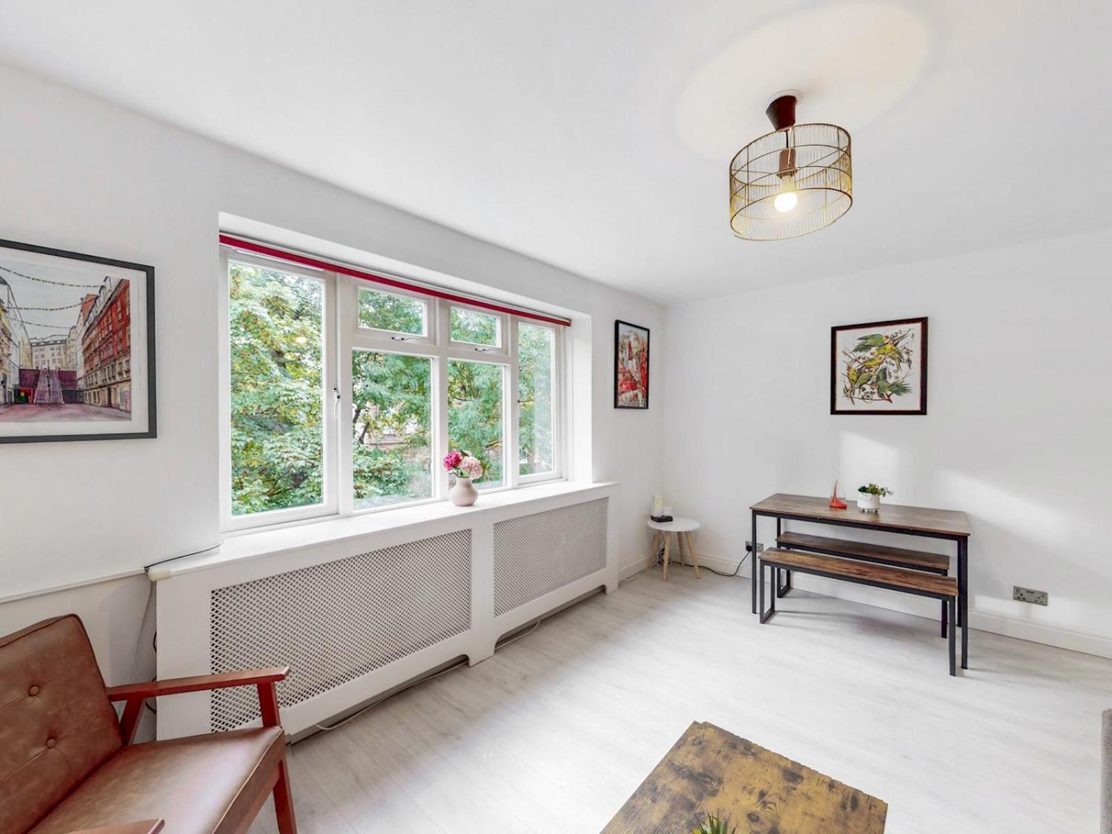 Appartamento Pass The Keys Stylish Flat In West Hampstead Londra